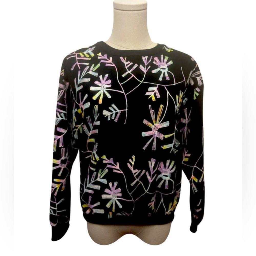 Embroidered top